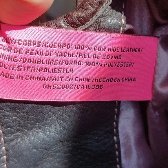 Juicy Couture lux  leather tote Gen 1  💓💕💓💕 - Picture 10 of 17